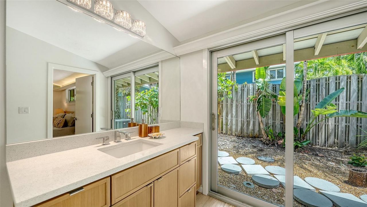 4830 Higel Avenue, Sarasota, FL 34242 Photo