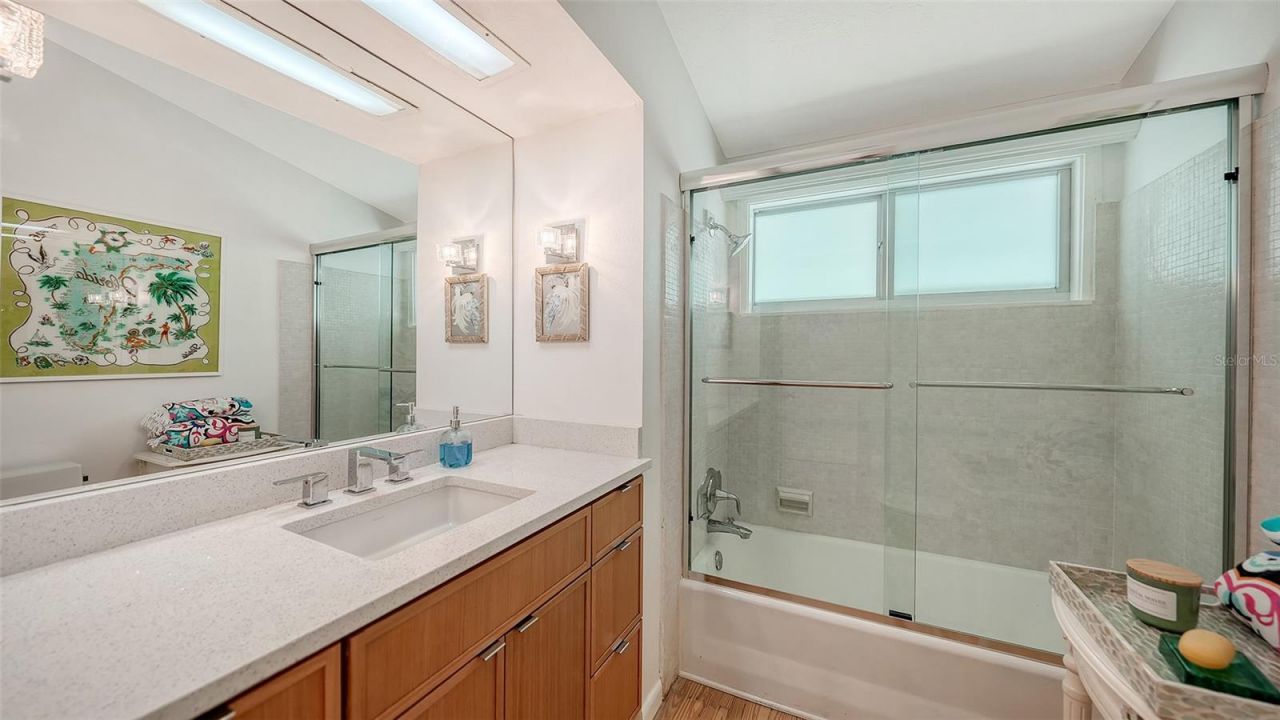 4830 Higel Avenue, Sarasota, FL 34242 Photo