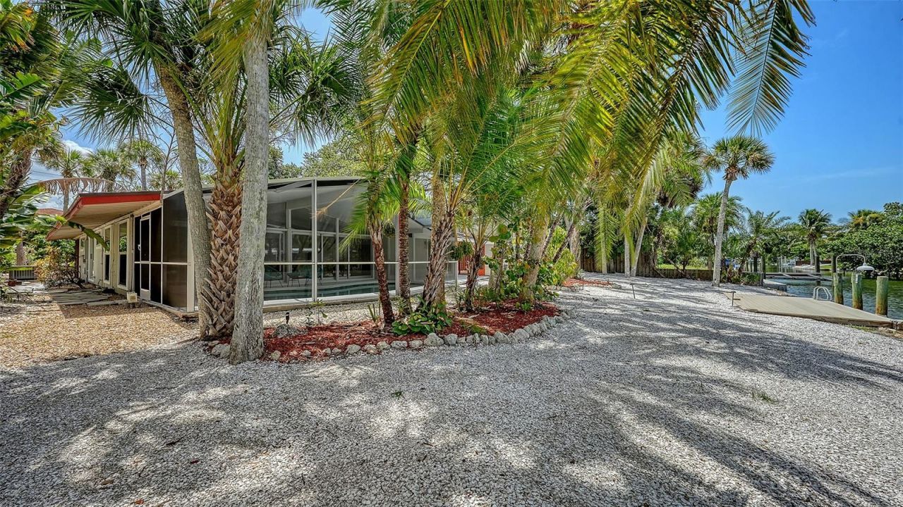 4830 Higel Avenue, Sarasota, FL 34242 Photo