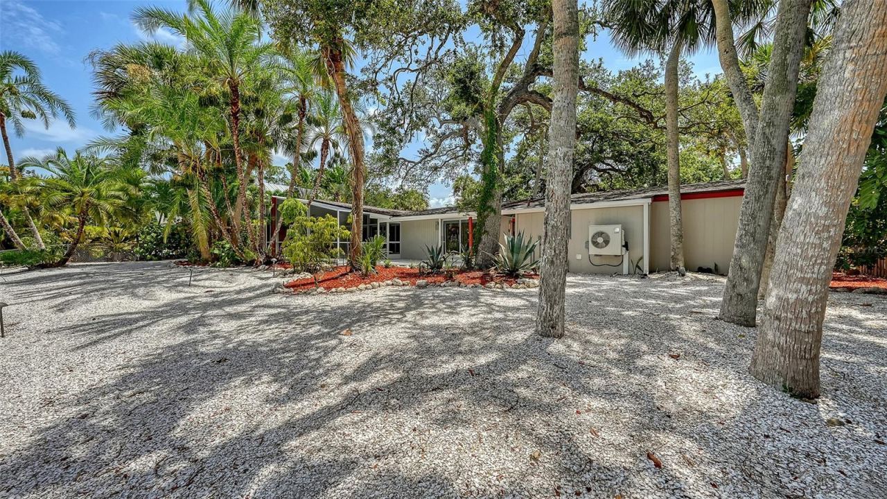 4830 Higel Avenue, Sarasota, FL 34242 Photo