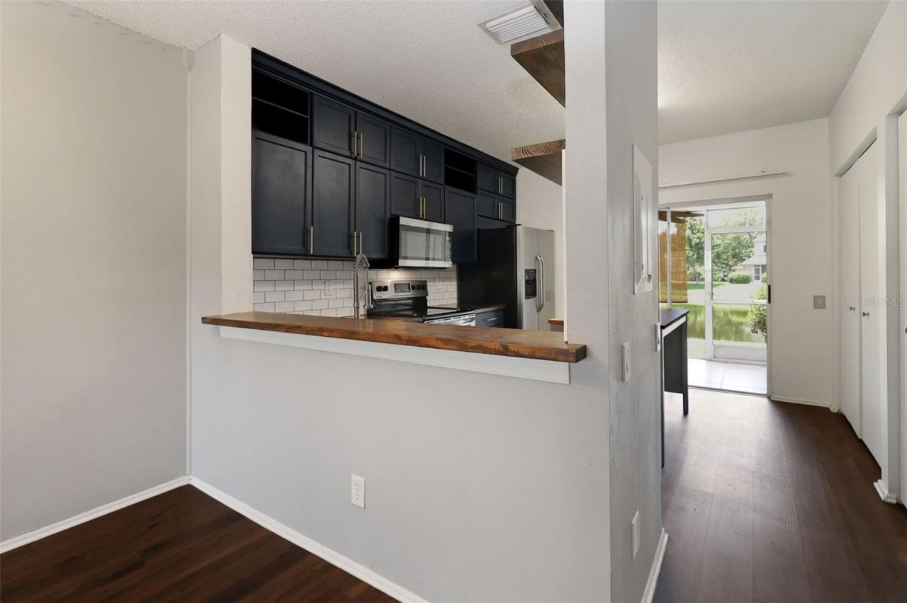 6367 Bayside Key Drive, Tampa, FL 33615 Photo