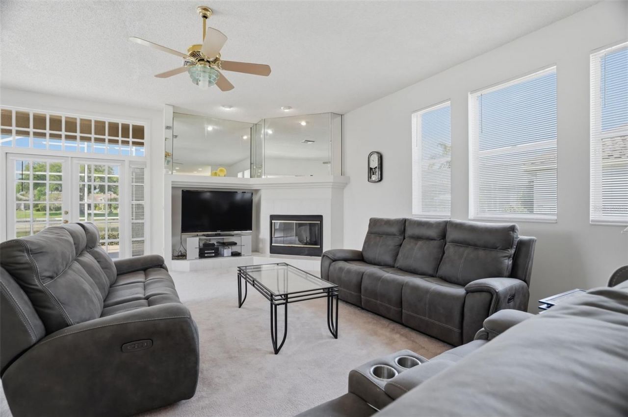 3166 Sterling Street, Tarpon Springs, FL 34688 Photo