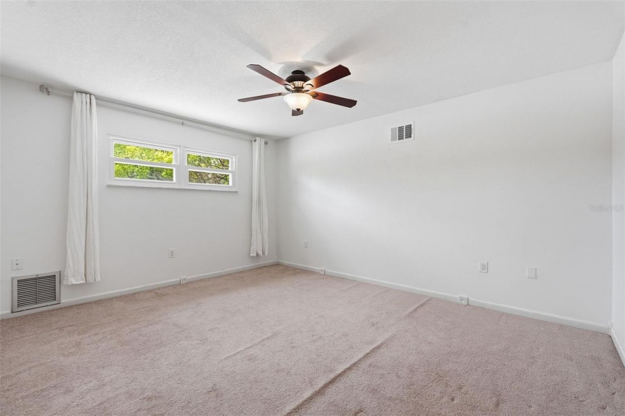 1303 Wallwood Drive, Brandon, FL 33510 Photo