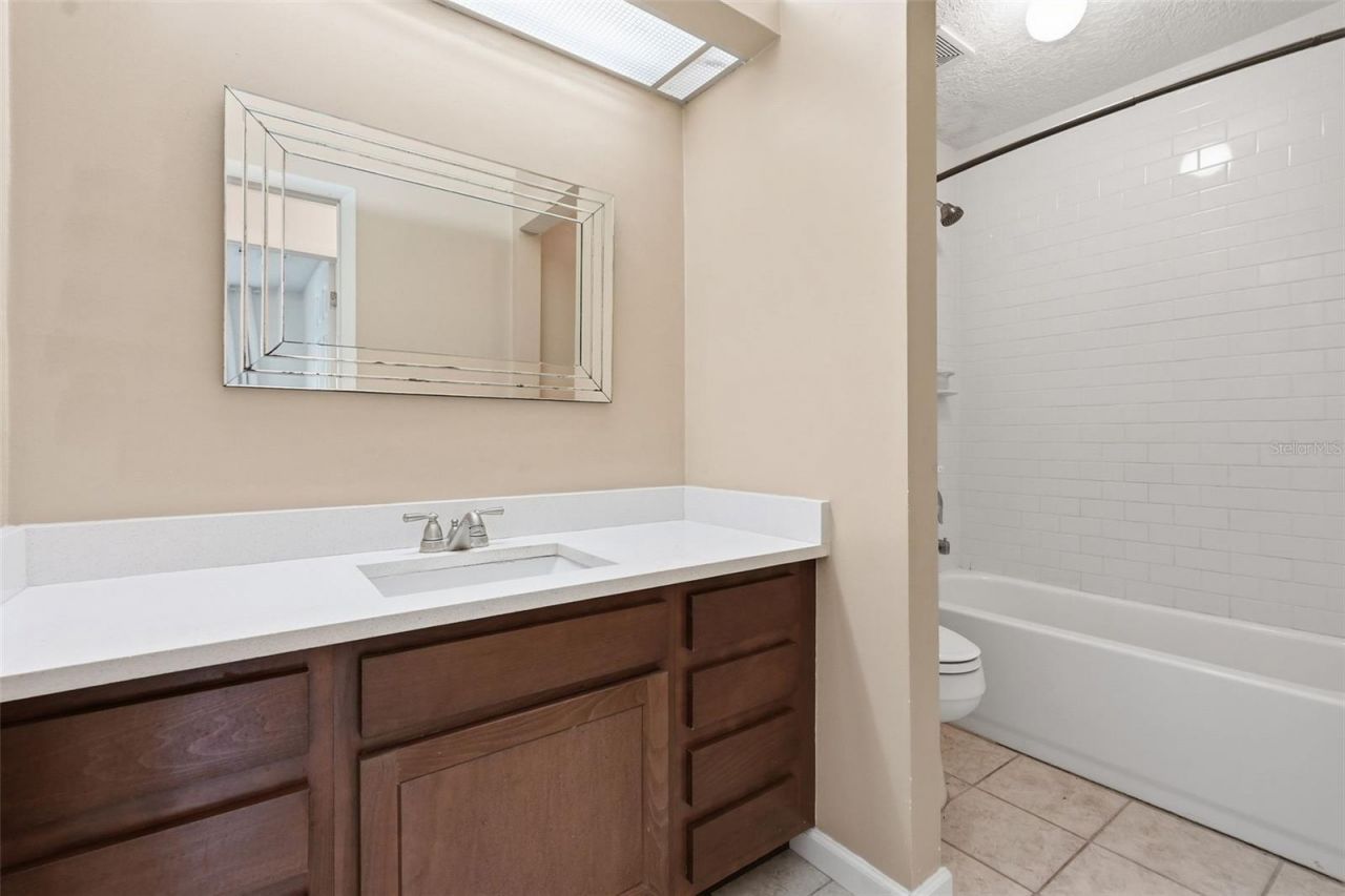 1303 Wallwood Drive, Brandon, FL 33510 Photo