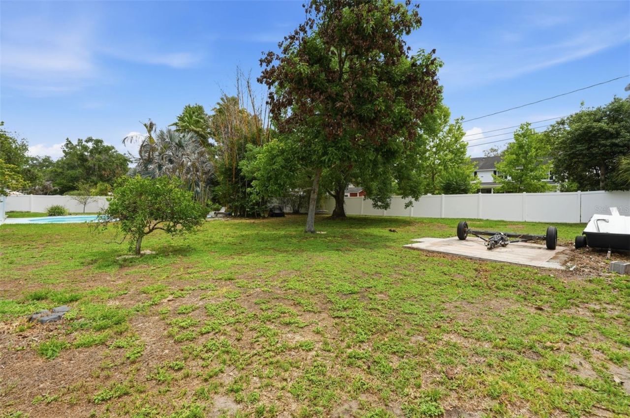 1303 Wallwood Drive, Brandon, FL 33510 Photo