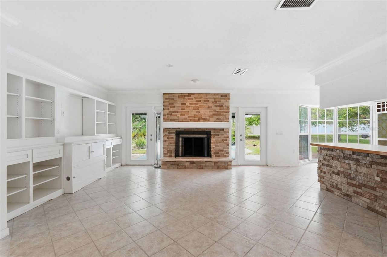 1303 Wallwood Drive, Brandon, FL 33510 Photo