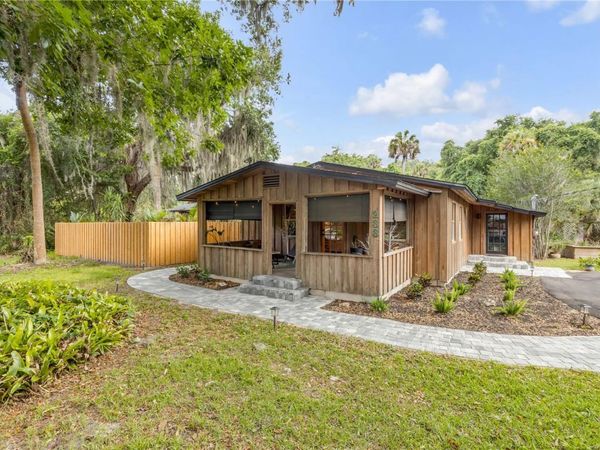233 W ARIEL ROAD , EDGEWATER, FL 32141