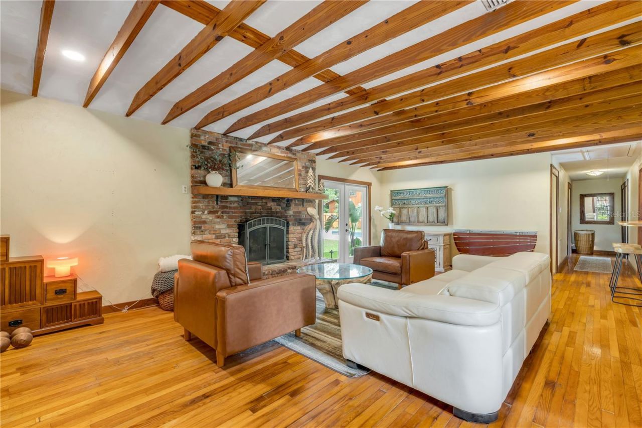 233 W Ariel Road, Edgewater, FL 32141 Photo