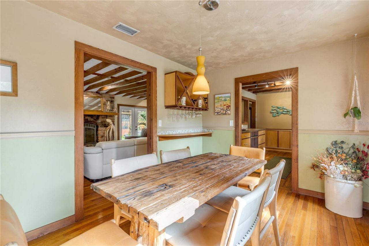 233 W Ariel Road, Edgewater, FL 32141 Photo