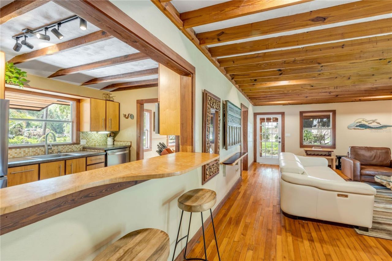 233 W Ariel Road, Edgewater, FL 32141 Photo