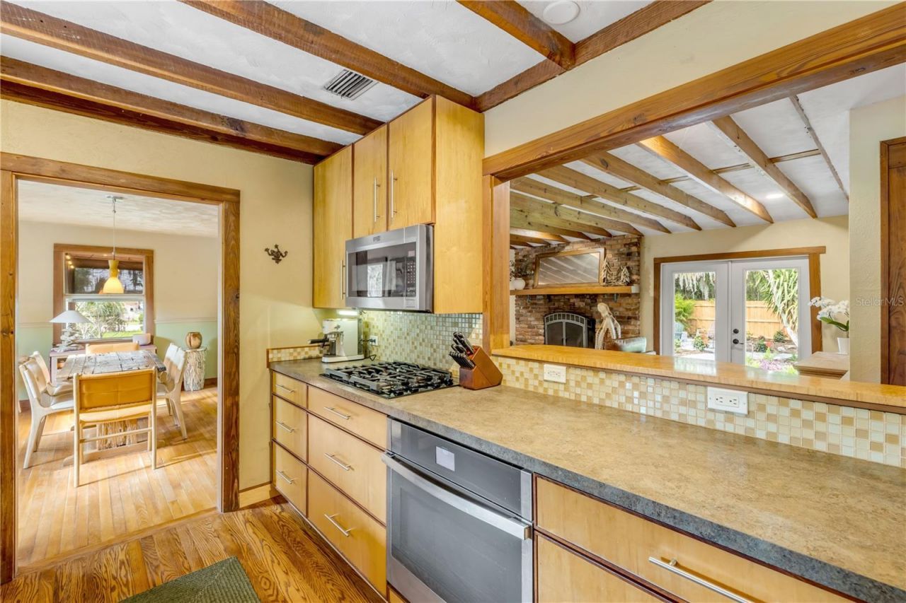 233 W Ariel Road, Edgewater, FL 32141 Photo