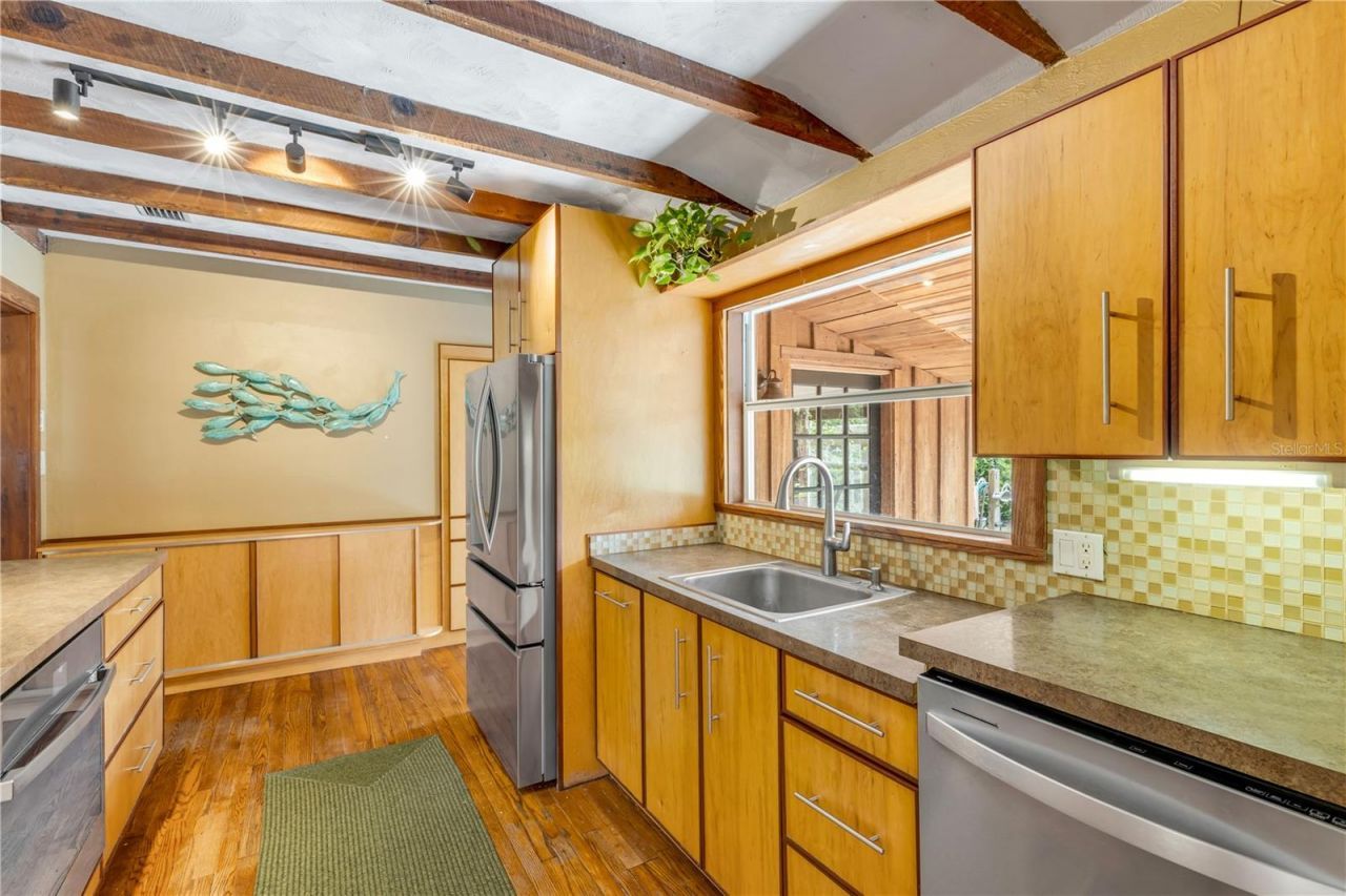233 W Ariel Road, Edgewater, FL 32141 Photo