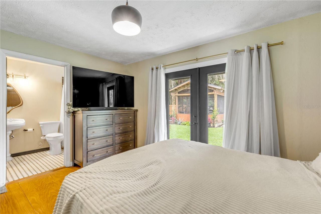 233 W Ariel Road, Edgewater, FL 32141 Photo