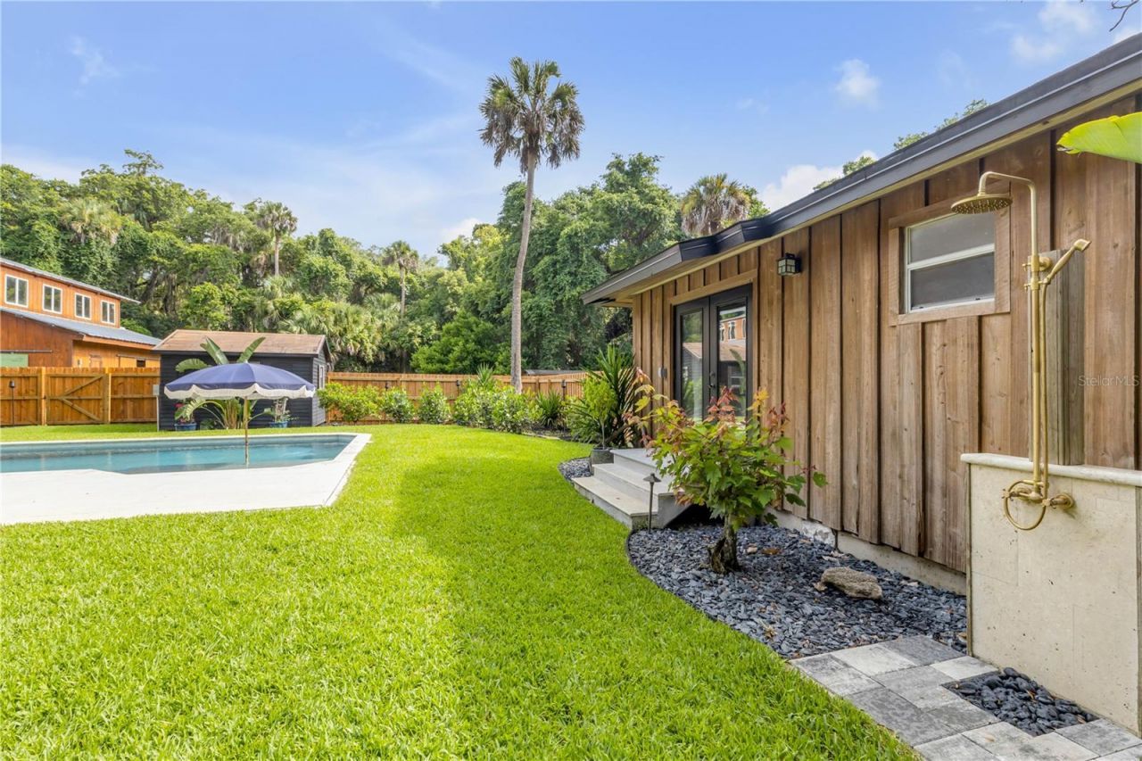 233 W Ariel Road, Edgewater, FL 32141 Photo