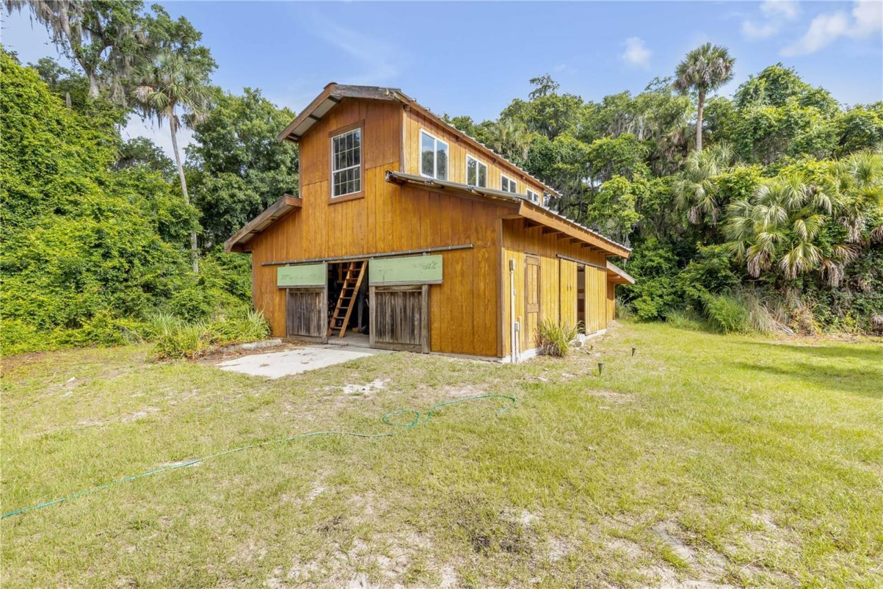 233 W Ariel Road, Edgewater, FL 32141 Photo