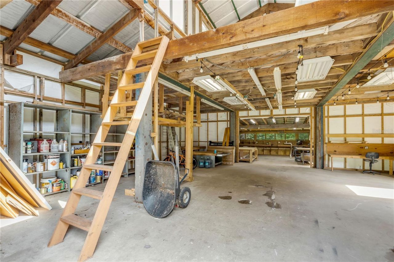 233 W Ariel Road, Edgewater, FL 32141 Photo