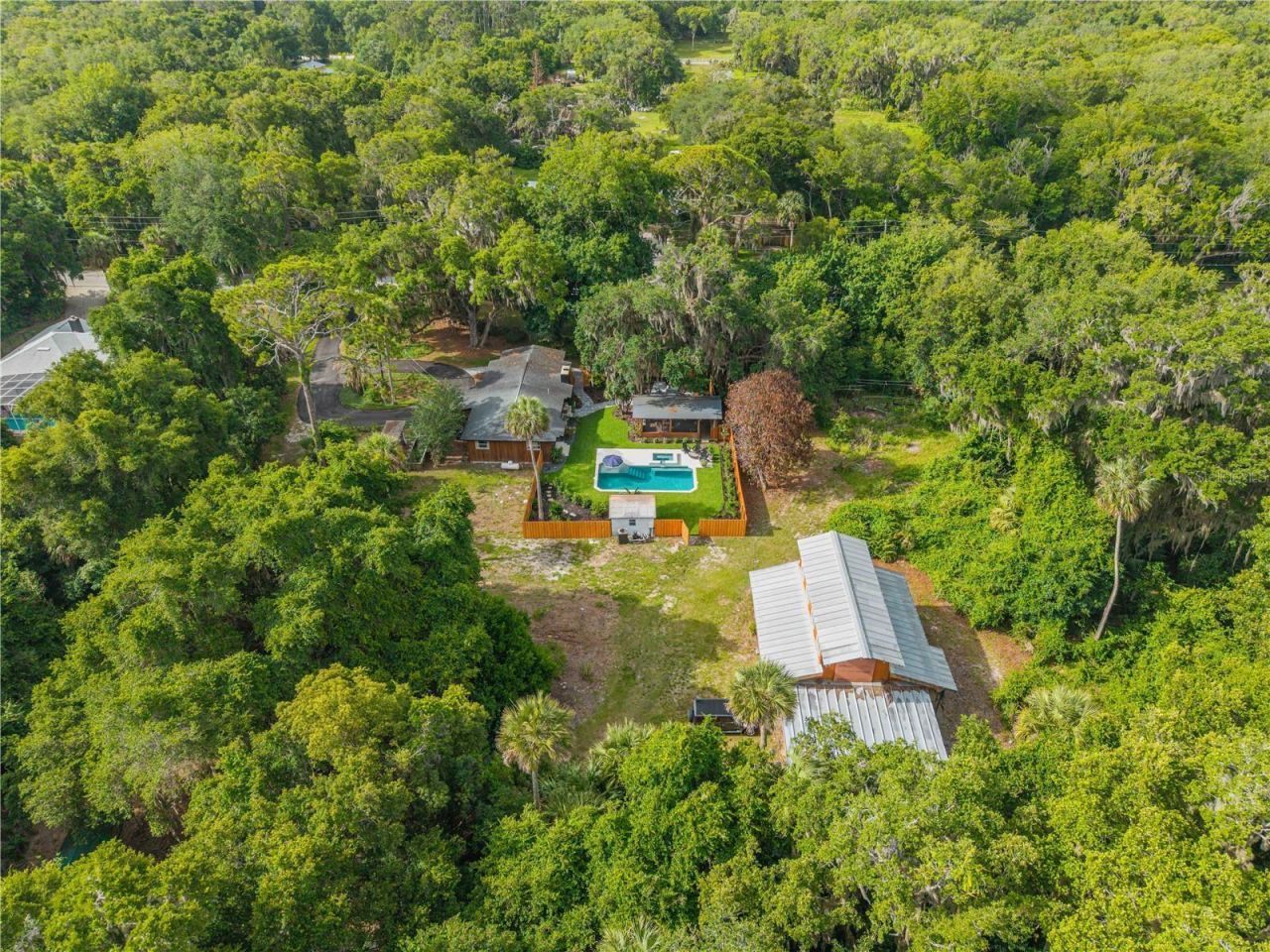 233 W Ariel Road, Edgewater, FL 32141 Photo