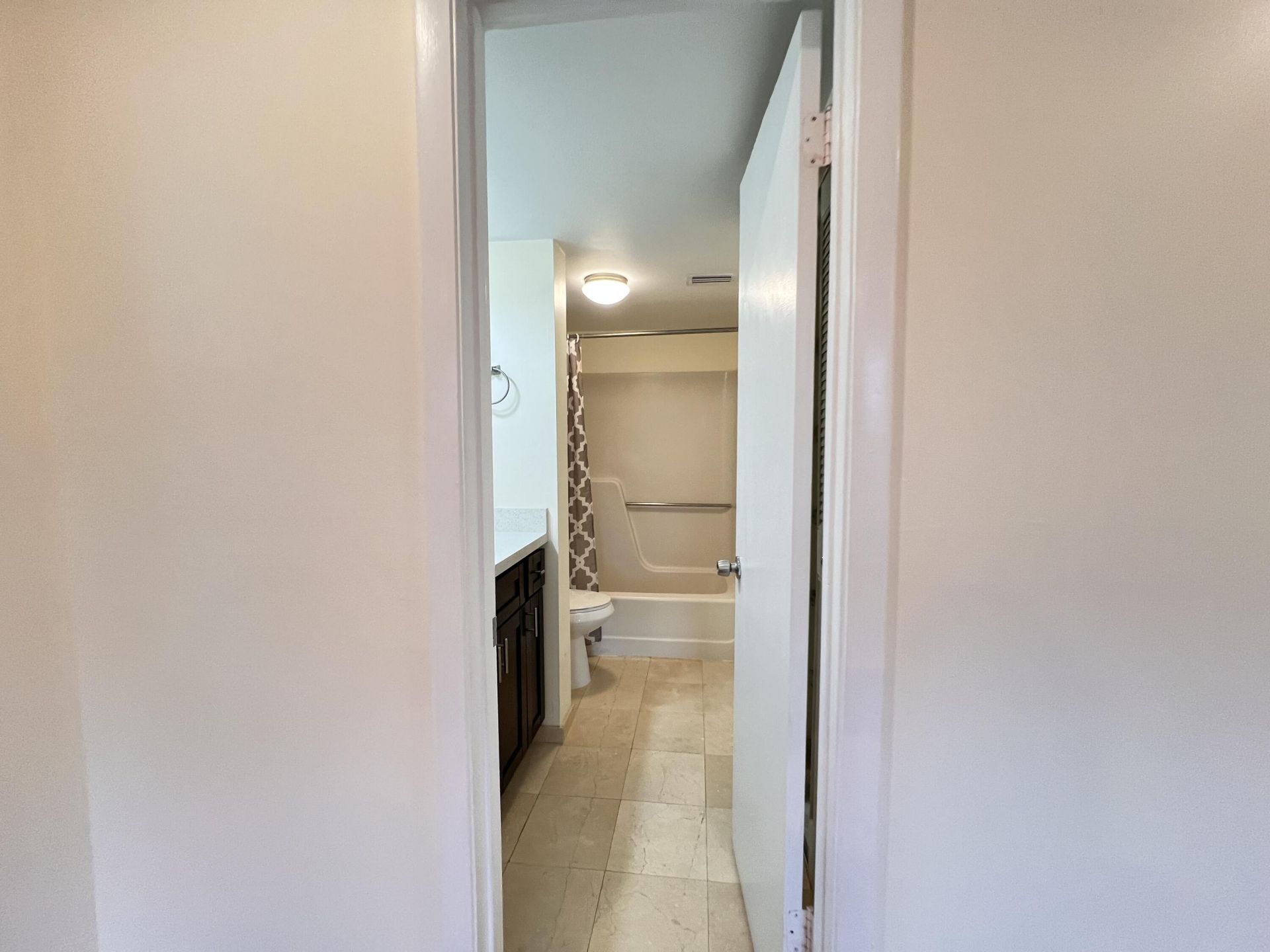 21911 Lake Forest Circle, Unit 206, Boca Raton, FL 33433 Photo