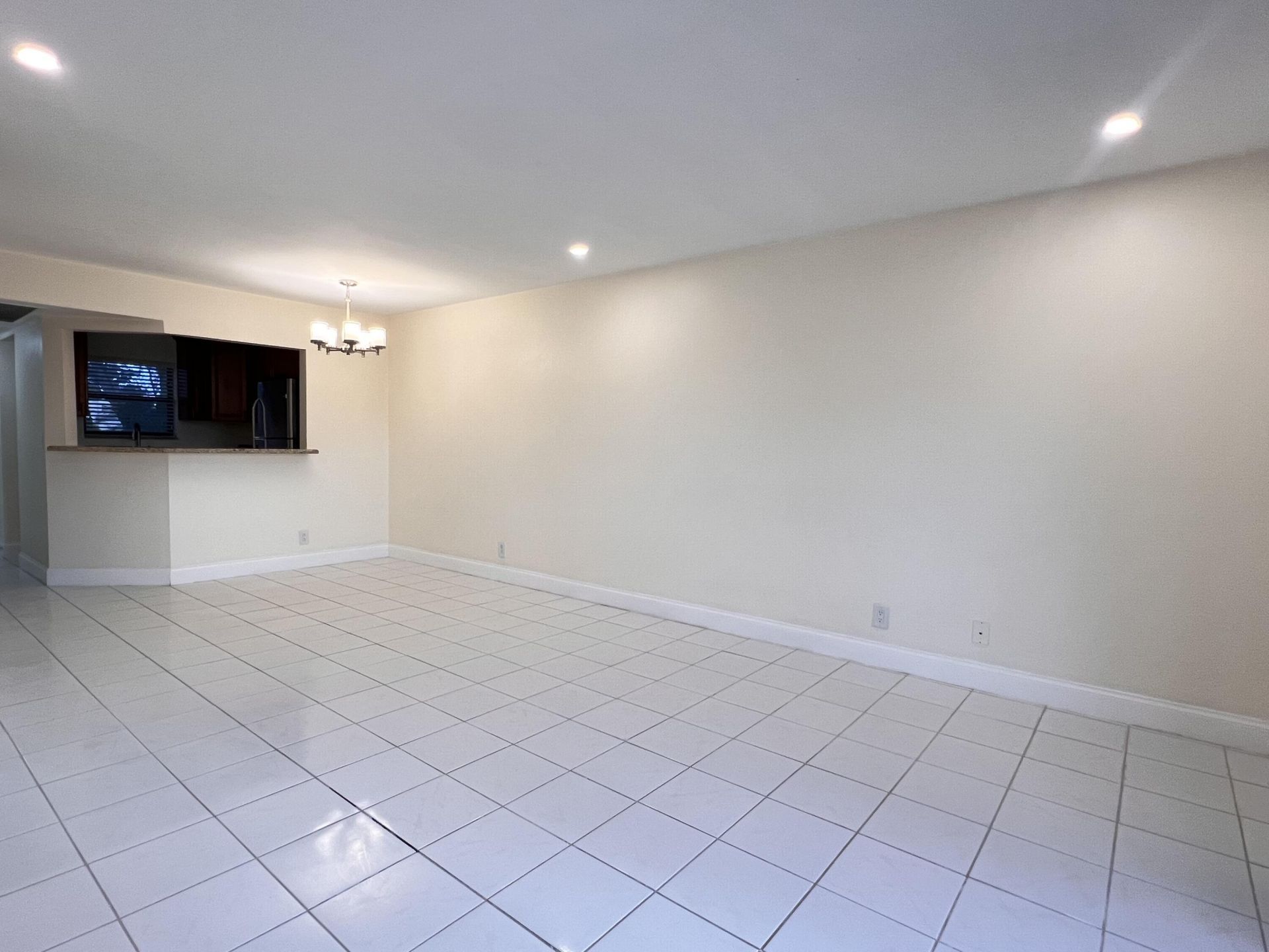 21911 Lake Forest Circle, Unit 206, Boca Raton, FL 33433 Photo