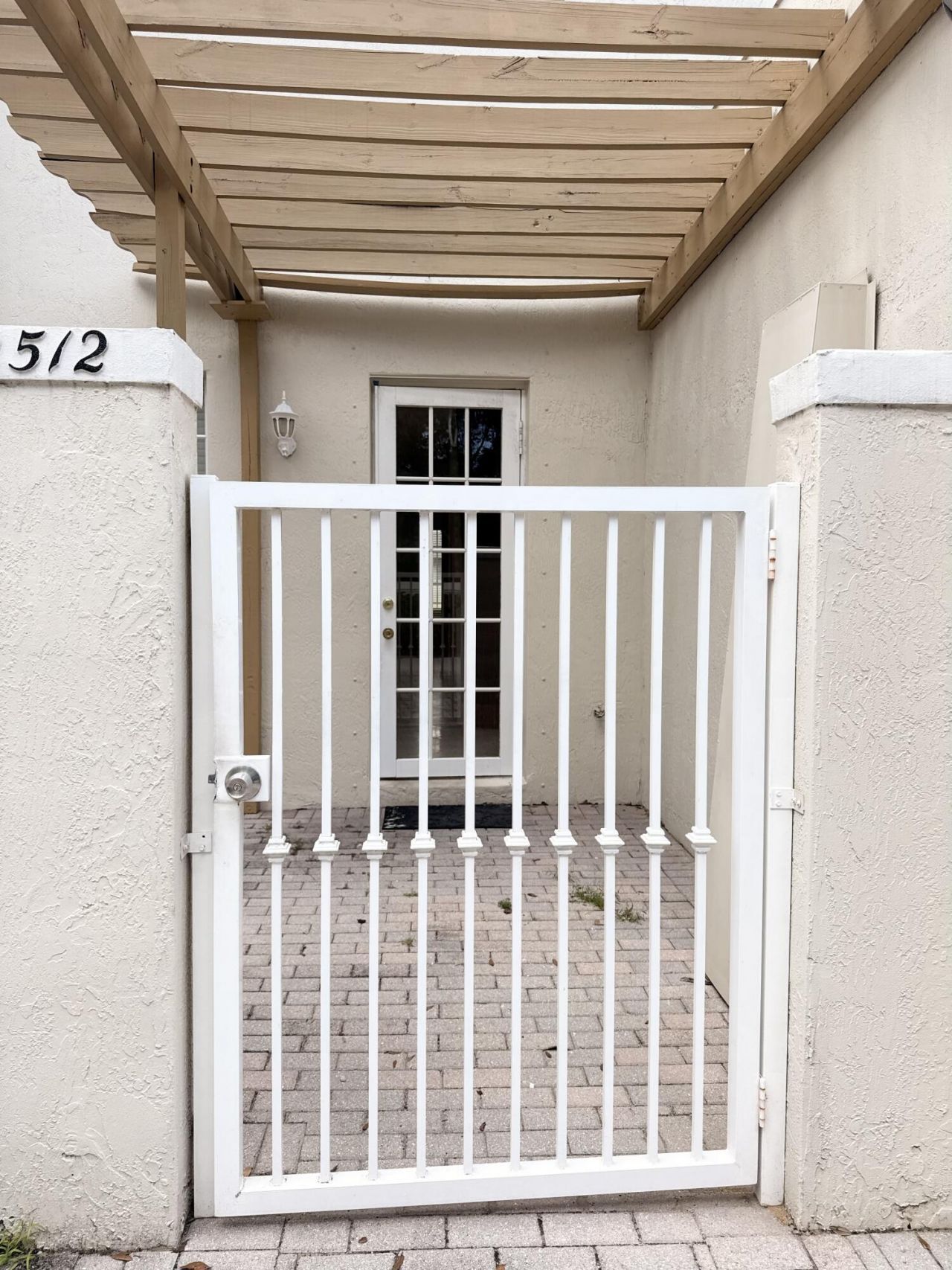 2512 NW 4th Street, Boynton Beach, FL 33426 Photo