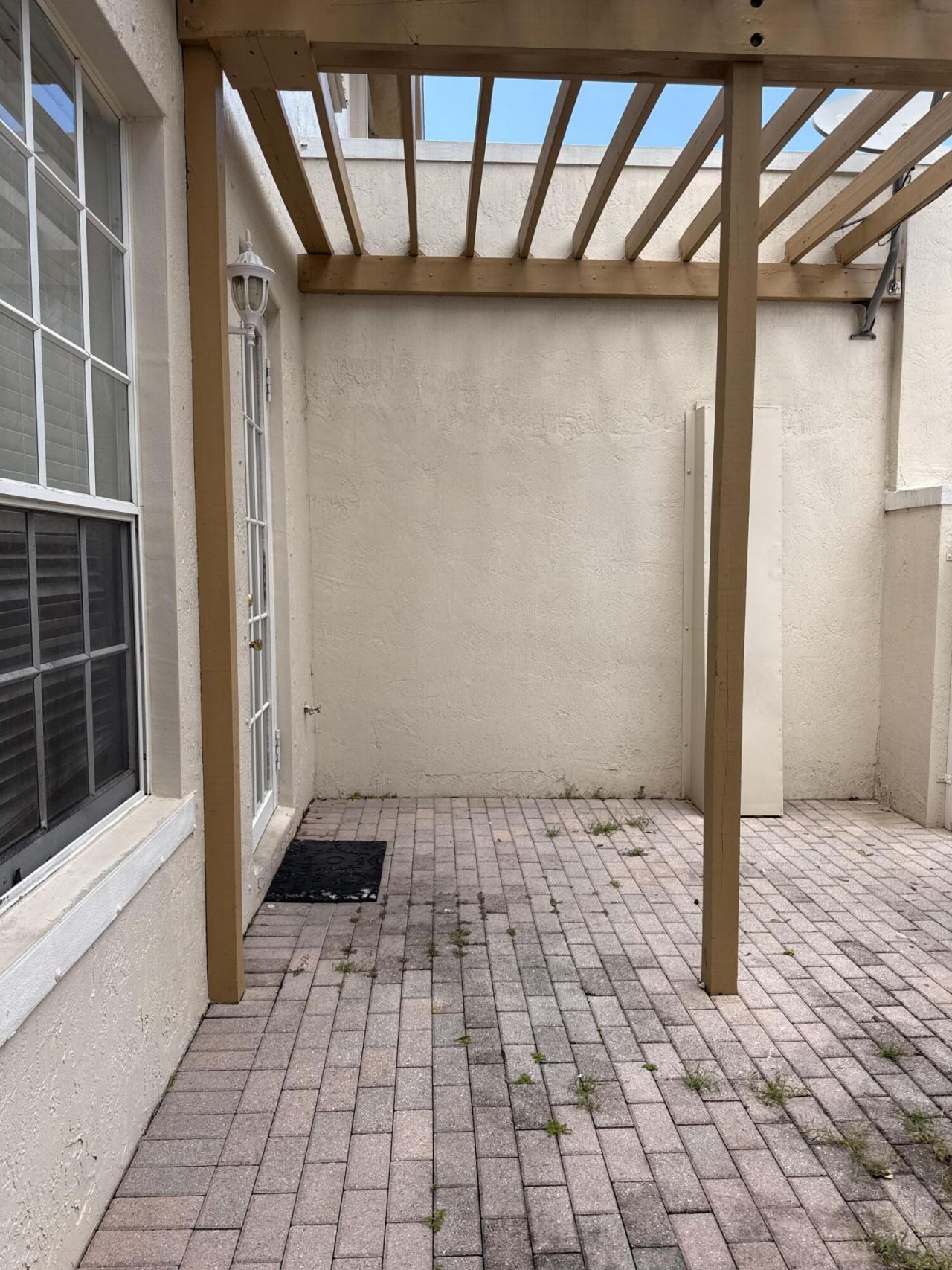 2512 NW 4th Street, Boynton Beach, FL 33426 Photo