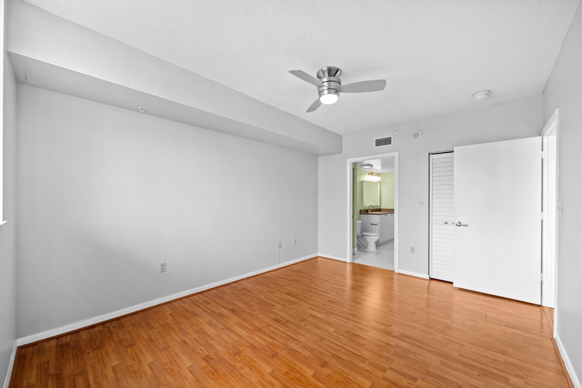 3020 NE 32nd Avenue, Unit 710, Fort Lauderdale, FL 33311 Photo