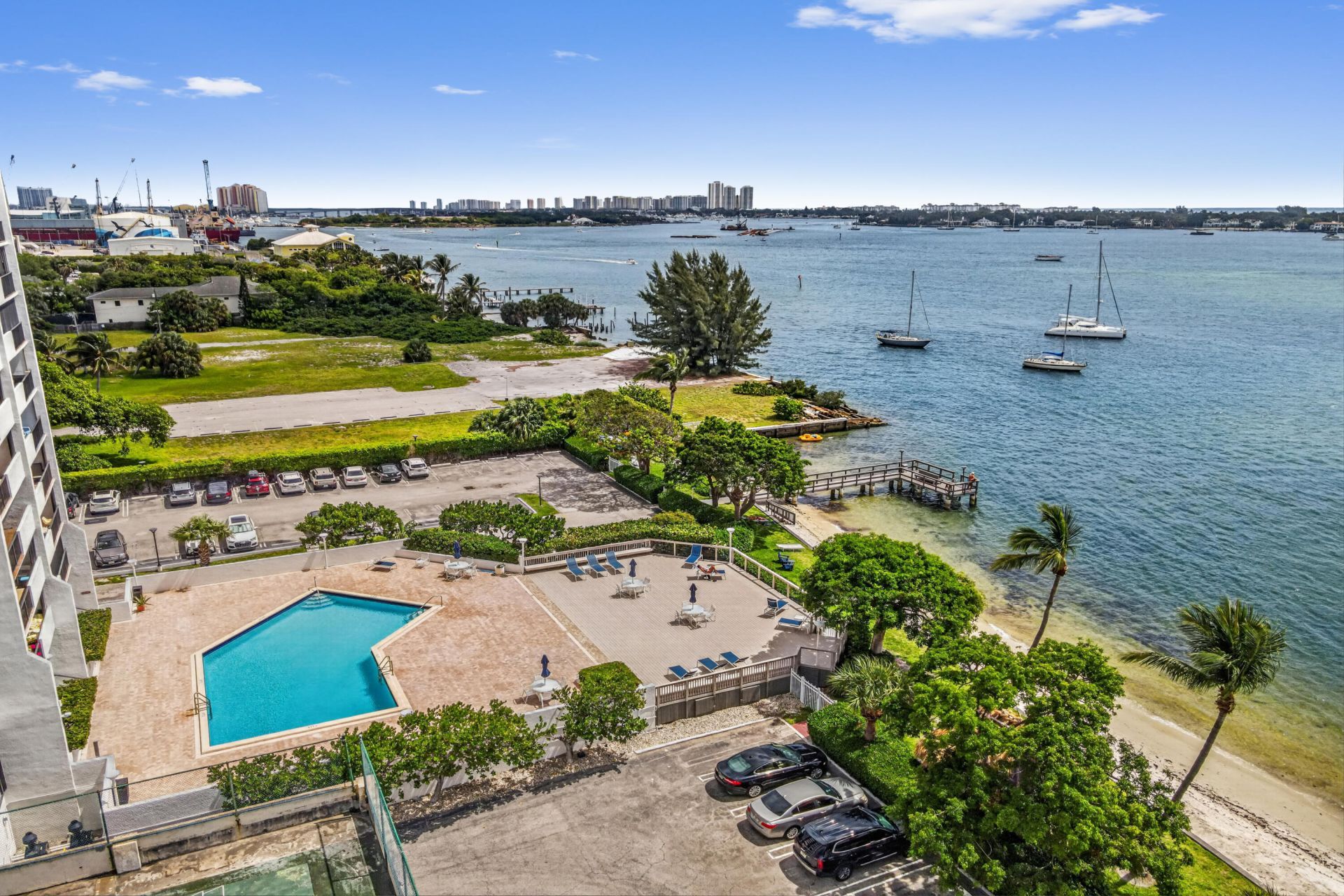5600 N Flagler Drive, Unit 1106, West Palm Beach, FL 33407 Photo