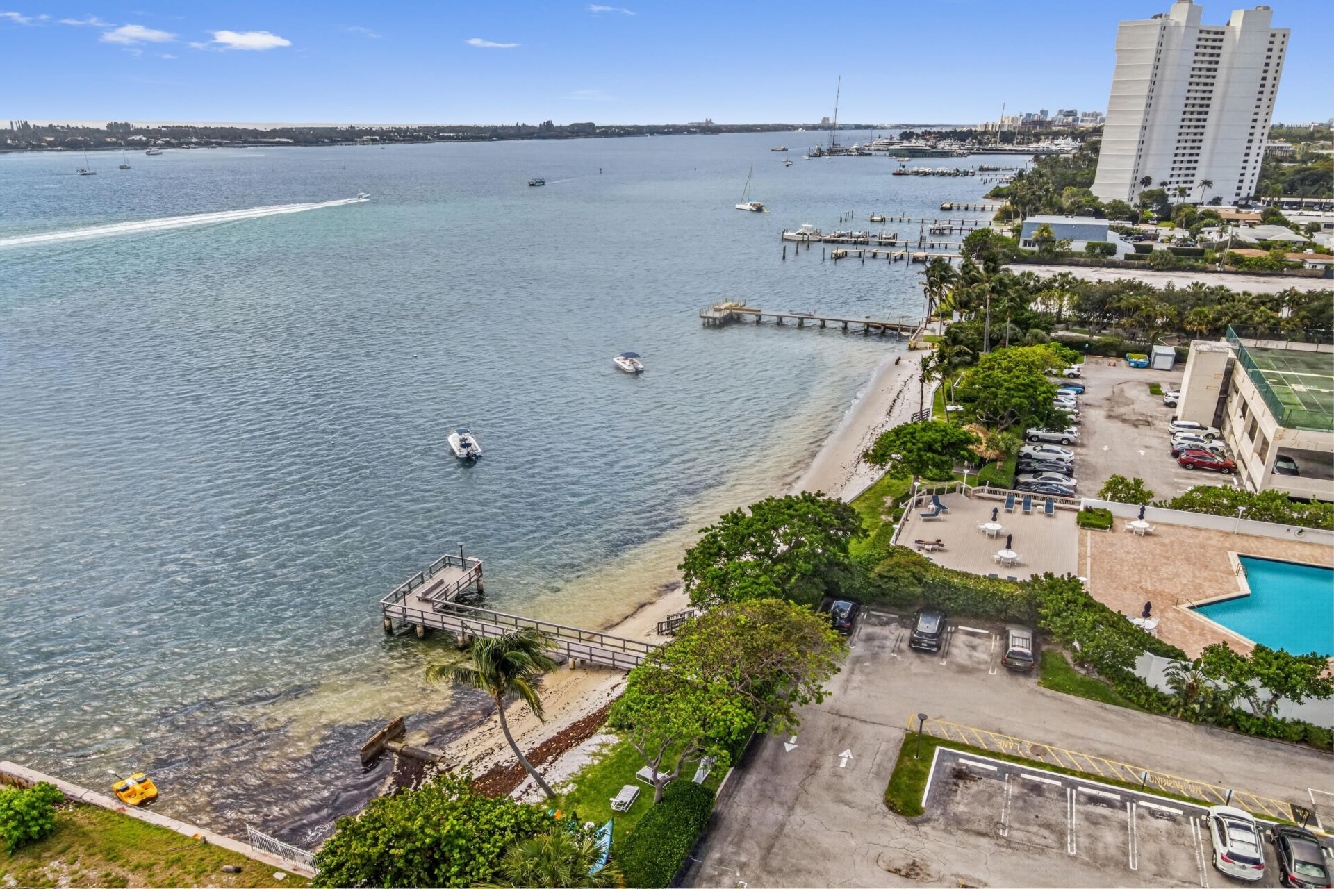 5600 N Flagler Drive, Unit 1106, West Palm Beach, FL 33407 Photo