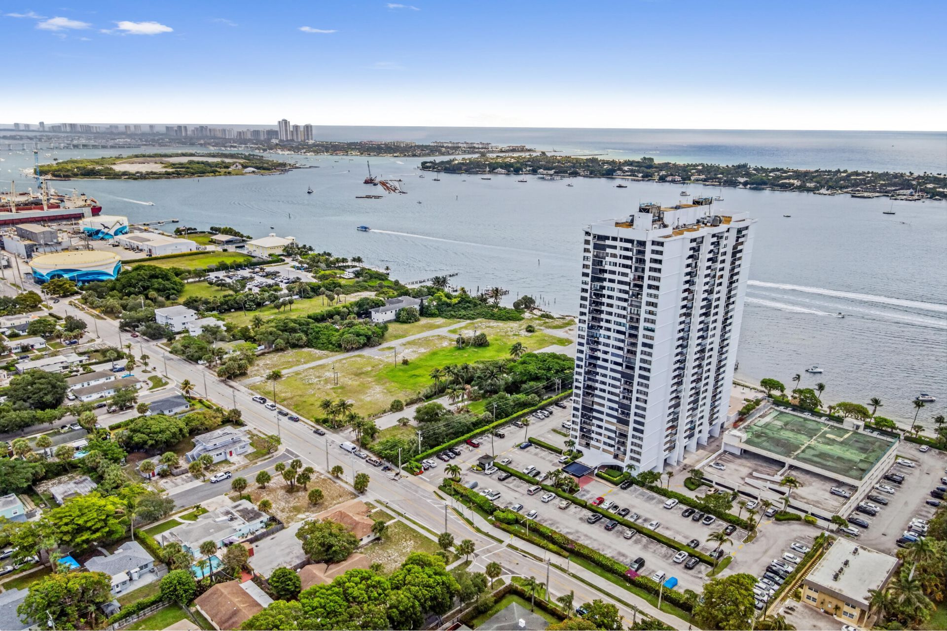 5600 N Flagler Drive, Unit 1106, West Palm Beach, FL 33407 Photo