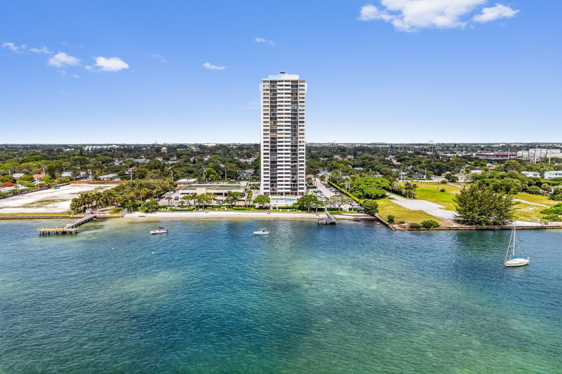 5600 N Flagler Drive, Unit 1106, West Palm Beach, FL 33407 Photo