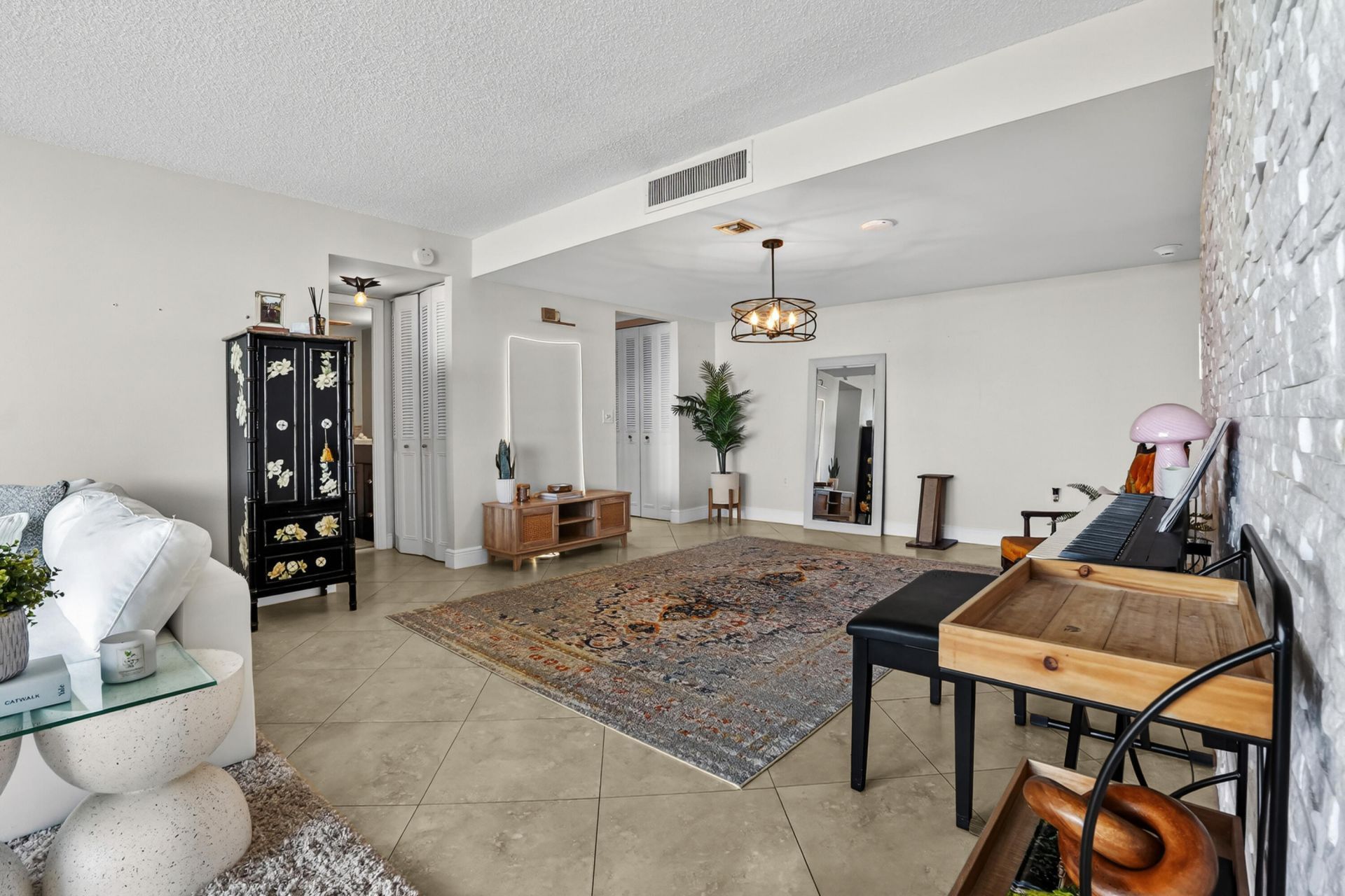 5600 N Flagler Drive, Unit 1106, West Palm Beach, FL 33407 Photo