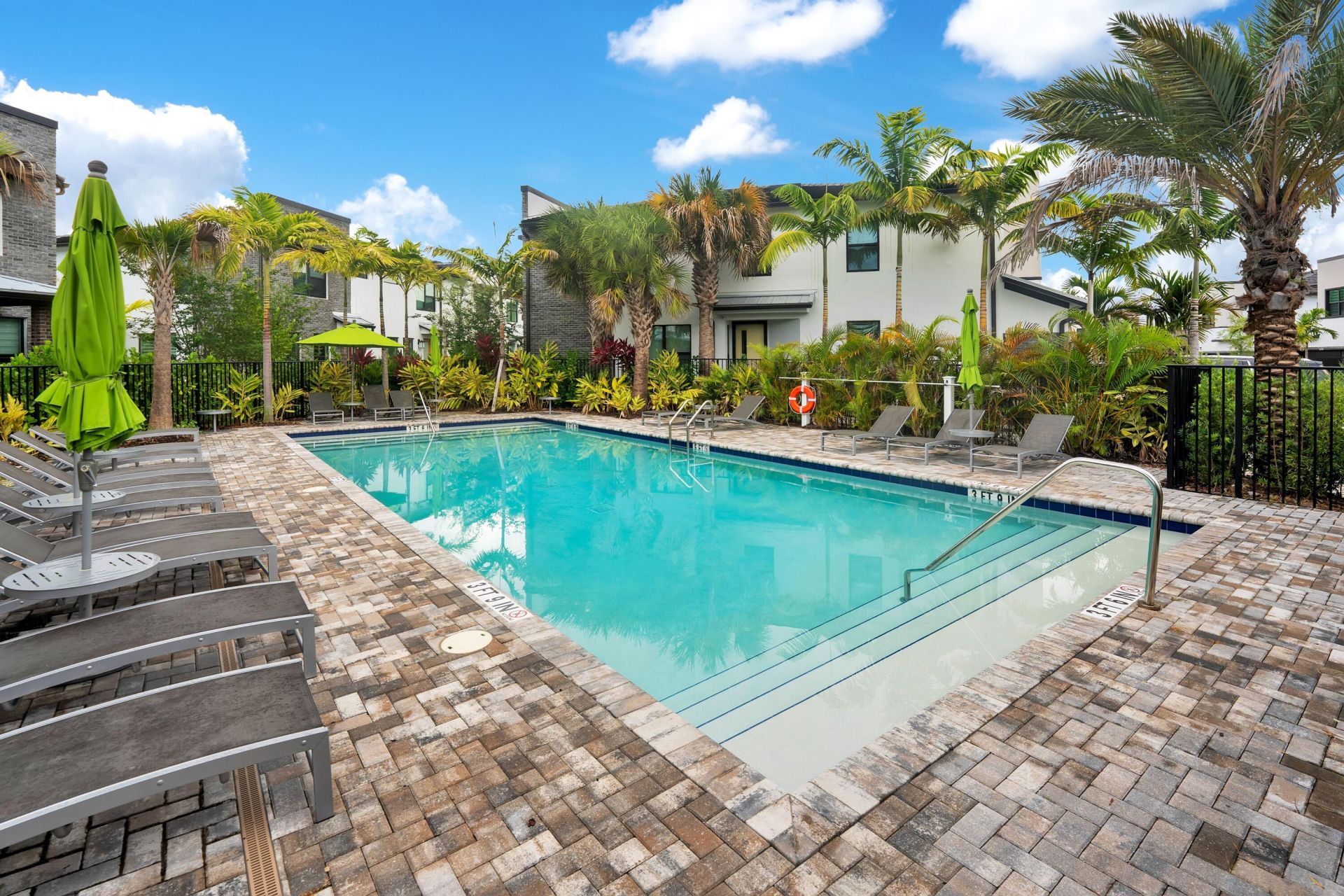 8358 NW 7th Place, Plantation, FL 33324 Photo