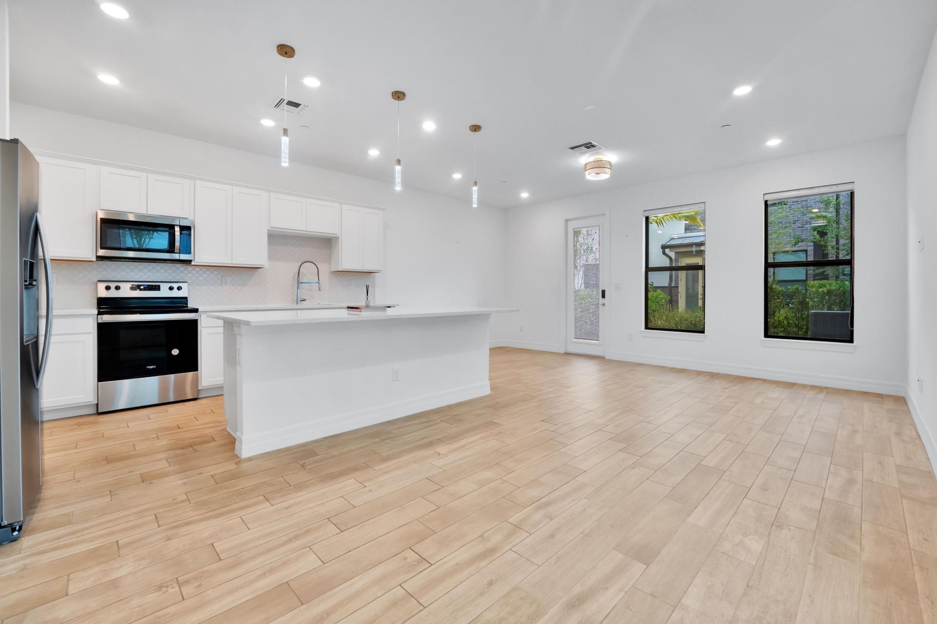 8358 NW 7th Place, Plantation, FL 33324 Photo