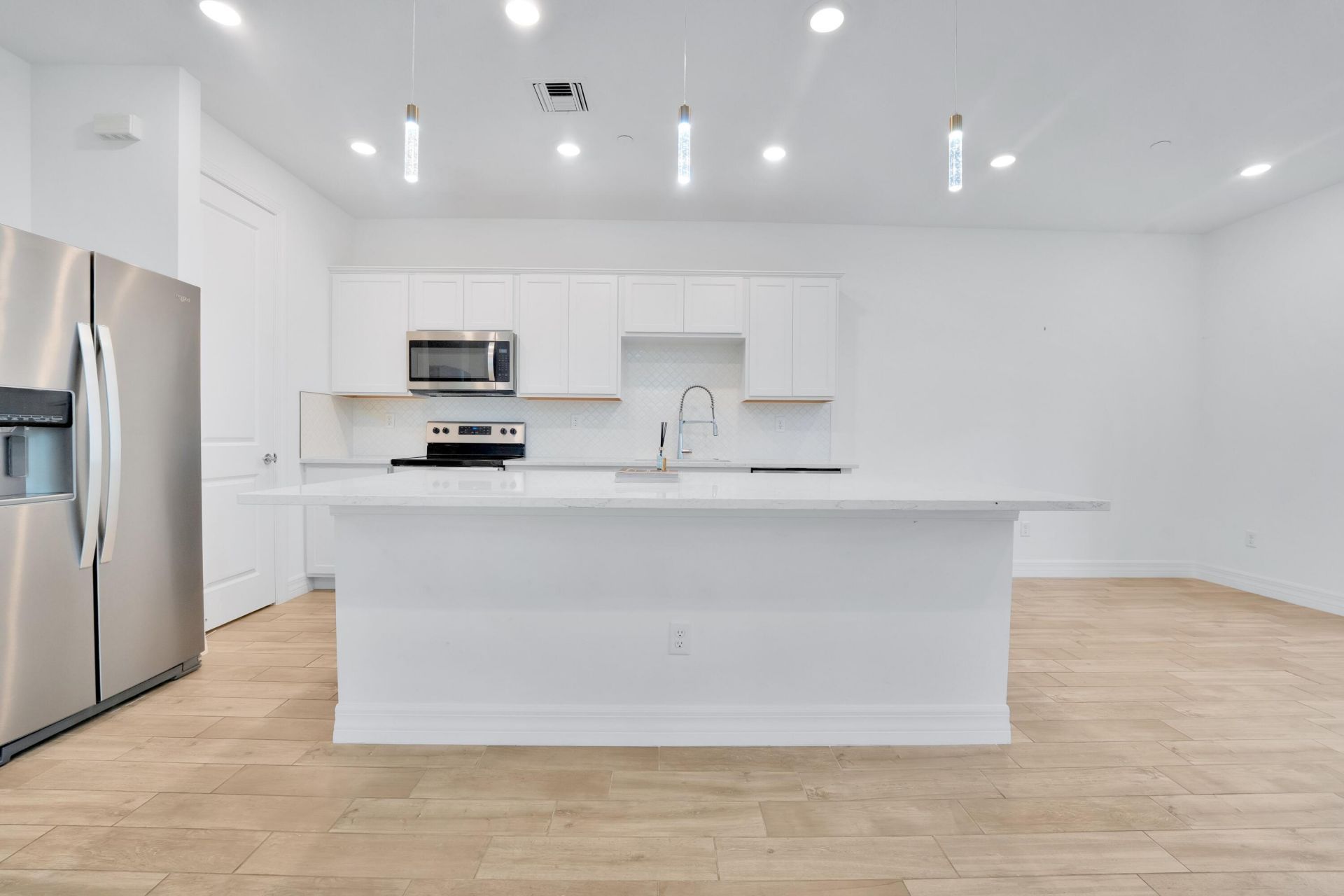 8358 NW 7th Place, Plantation, FL 33324 Photo
