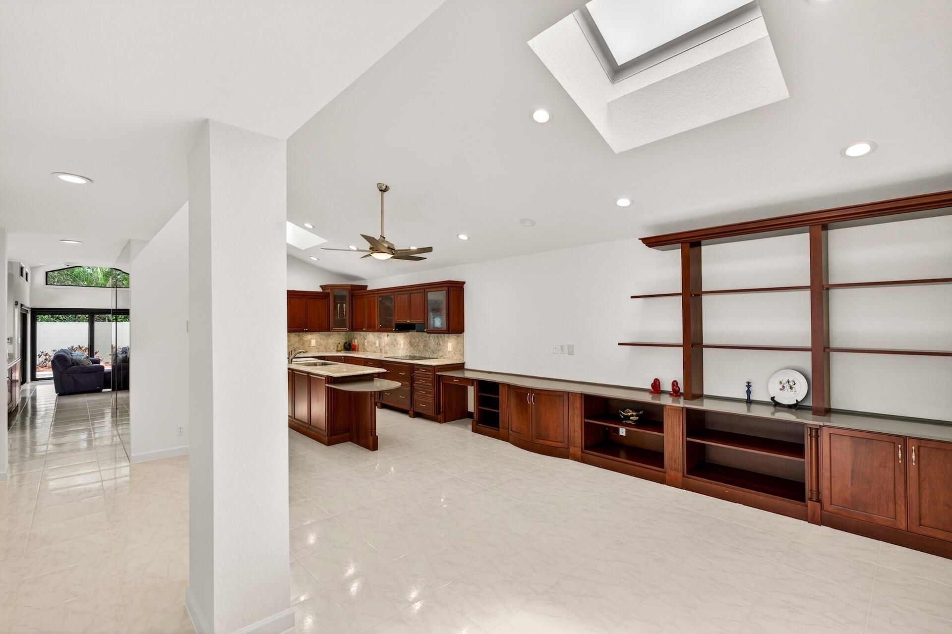 21849 Town Place Drive, Boca Raton, FL 33433 Photo