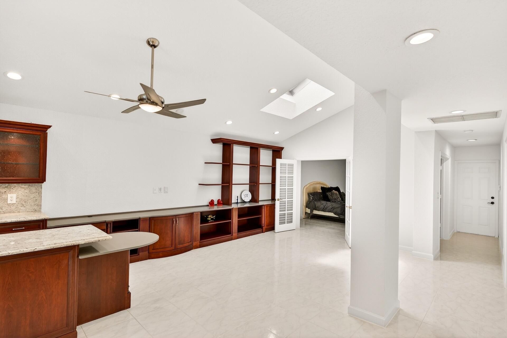 21849 Town Place Drive, Boca Raton, FL 33433 Photo