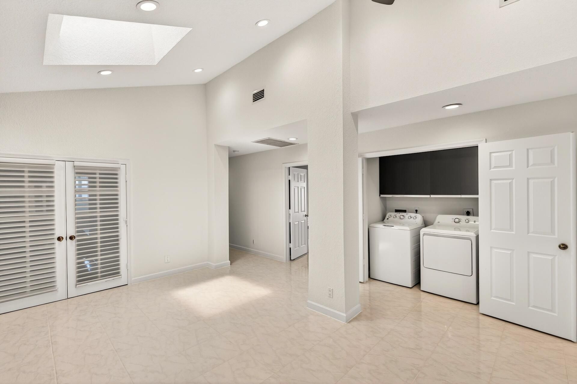 21849 Town Place Drive, Boca Raton, FL 33433 Photo