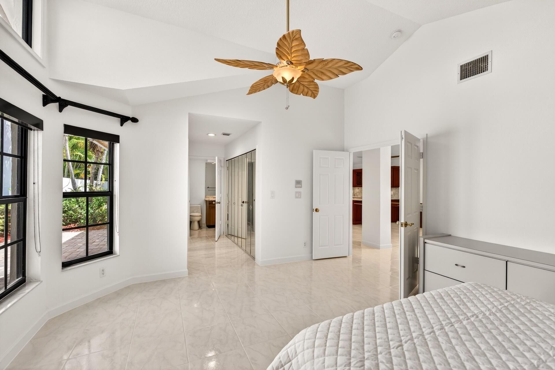 21849 Town Place Drive, Boca Raton, FL 33433 Photo