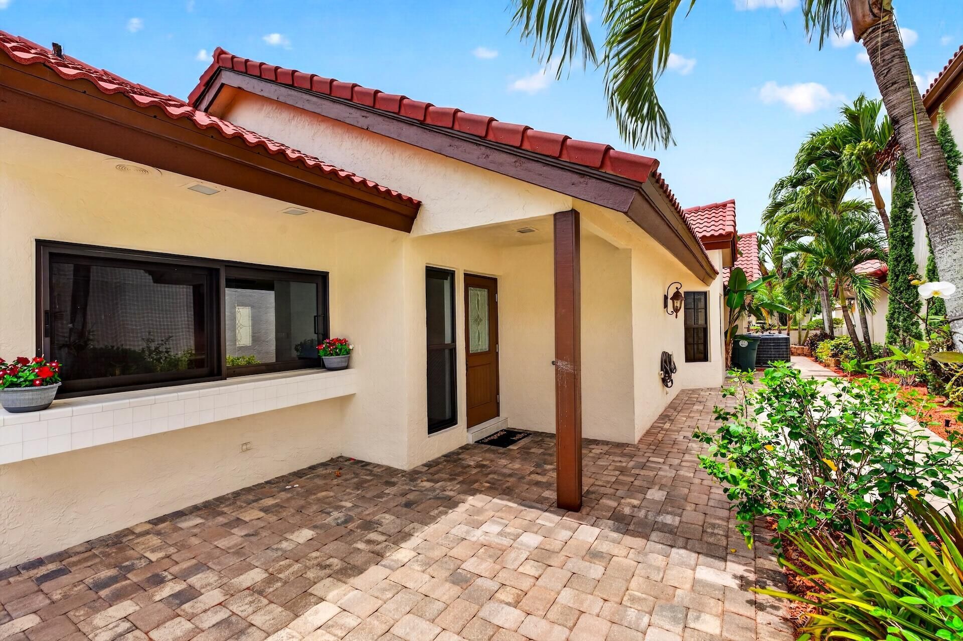 21849 Town Place Drive, Boca Raton, FL 33433 Photo