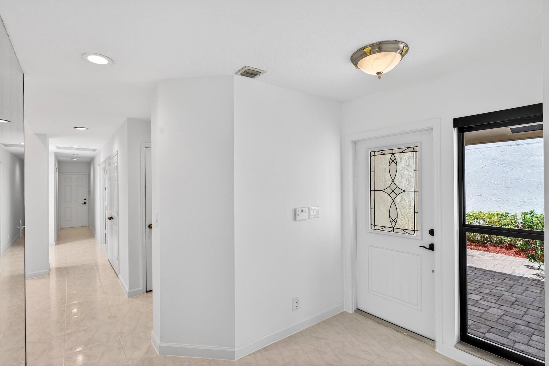 21849 Town Place Drive, Boca Raton, FL 33433 Photo