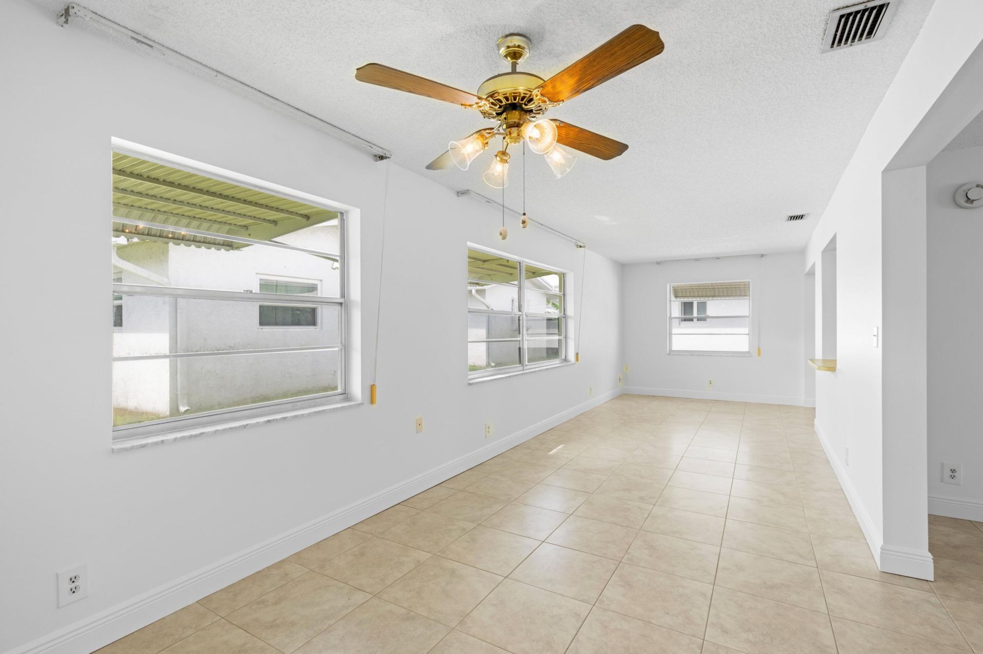 1714 SW 19th Drive, Boynton Beach, FL 33426 Photo