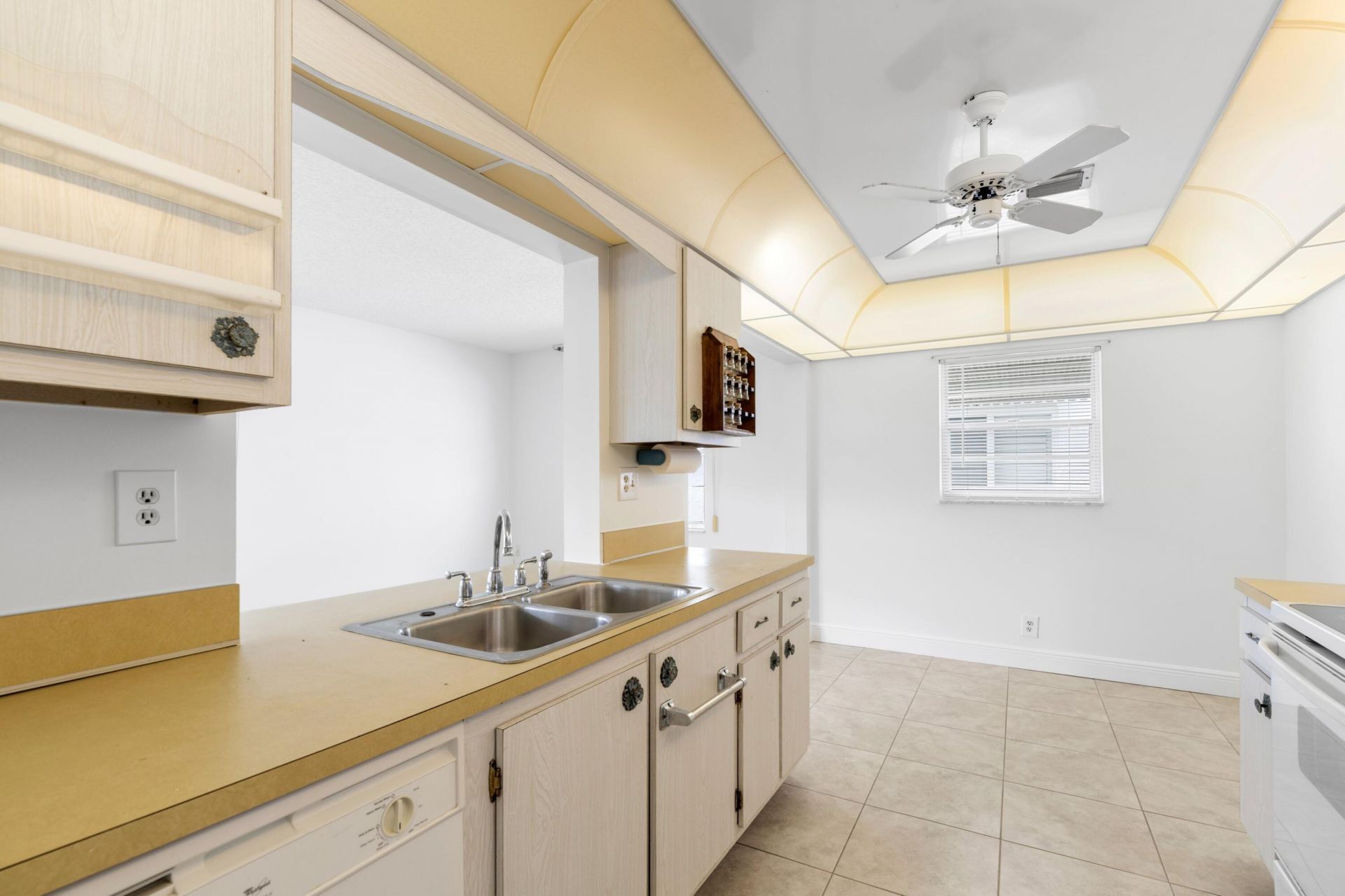 1714 SW 19th Drive, Boynton Beach, FL 33426 Photo