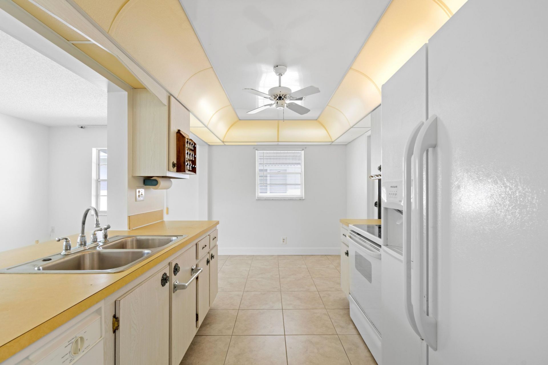 1714 SW 19th Drive, Boynton Beach, FL 33426 Photo