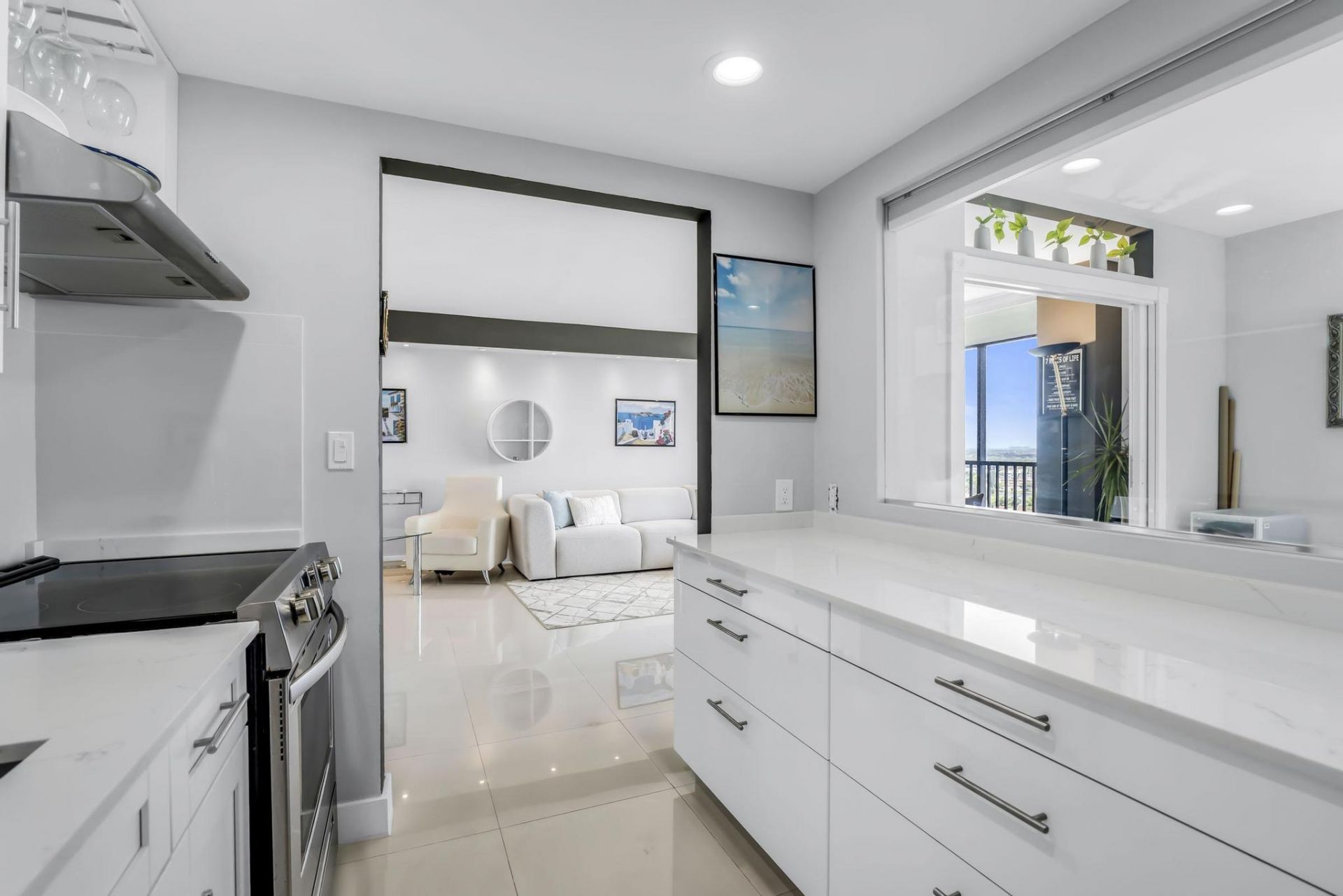 20335 W Country Club, Unit 1901, Aventura, FL 33180 Photo