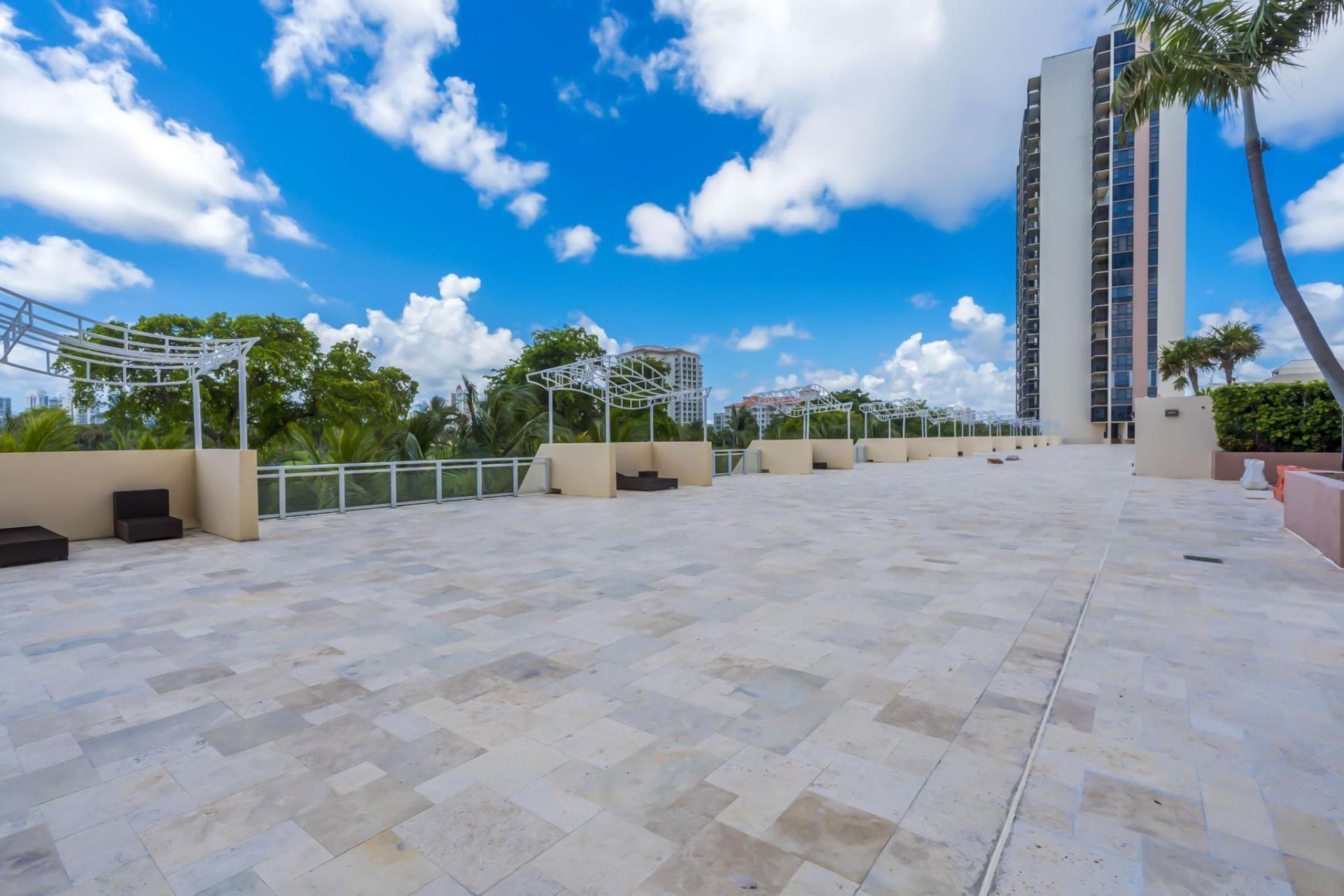 20335 W Country Club, Unit 1901, Aventura, FL 33180 Photo