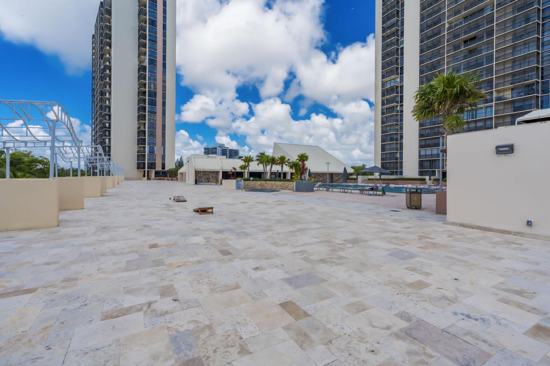 20335 W Country Club, Unit 1901, Aventura, FL 33180 Photo