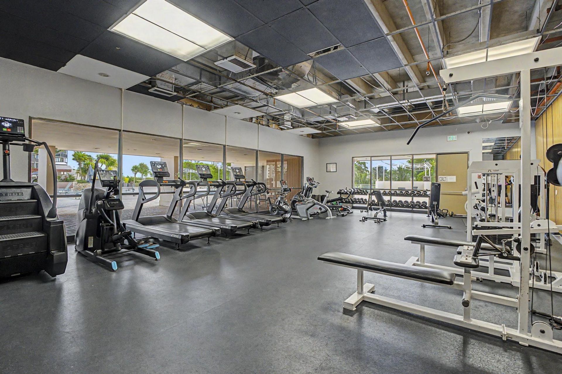 20335 W Country Club, Unit 1901, Aventura, FL 33180 Photo