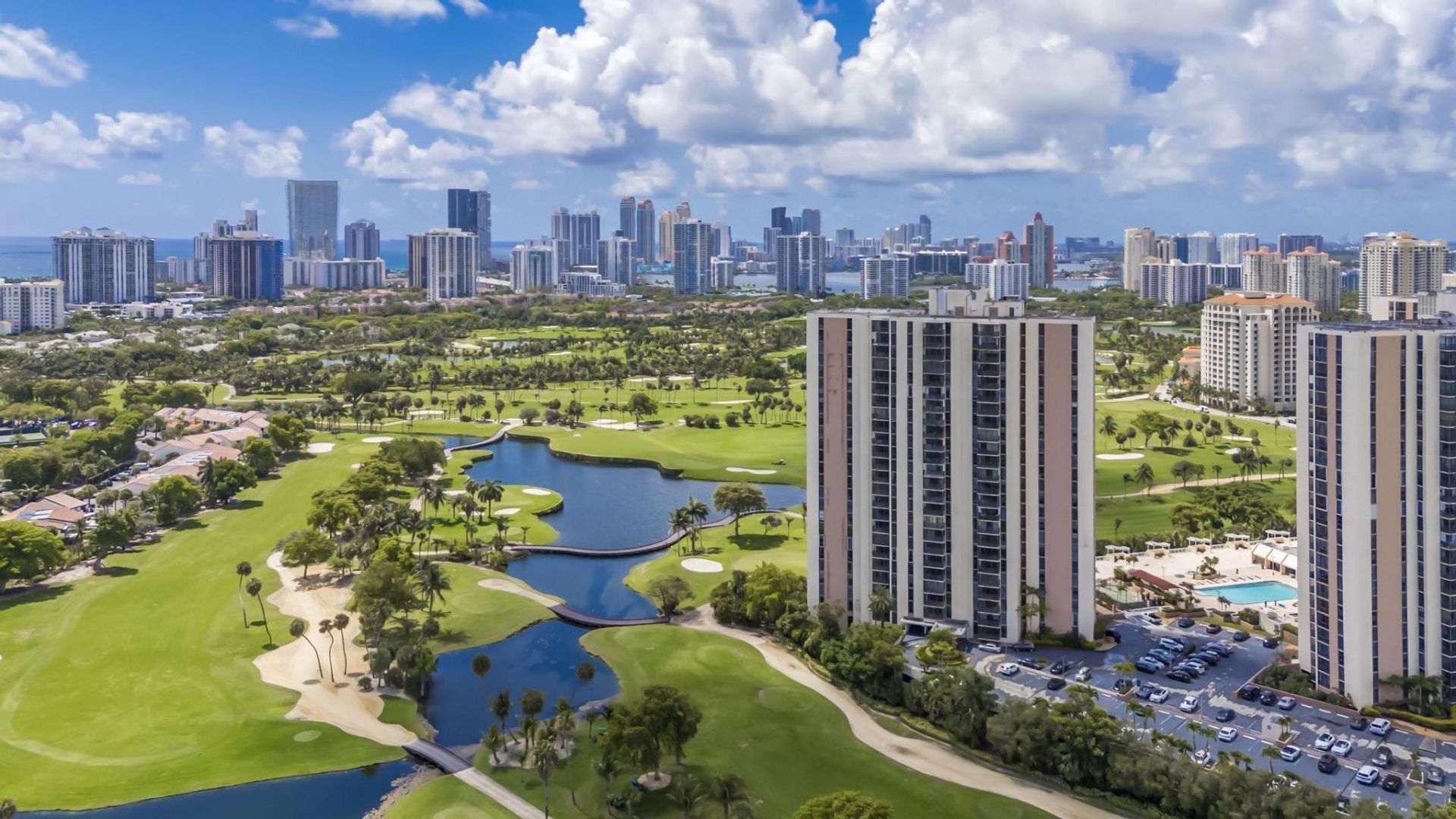 20335 W Country Club, Unit 1901, Aventura, FL 33180 Photo