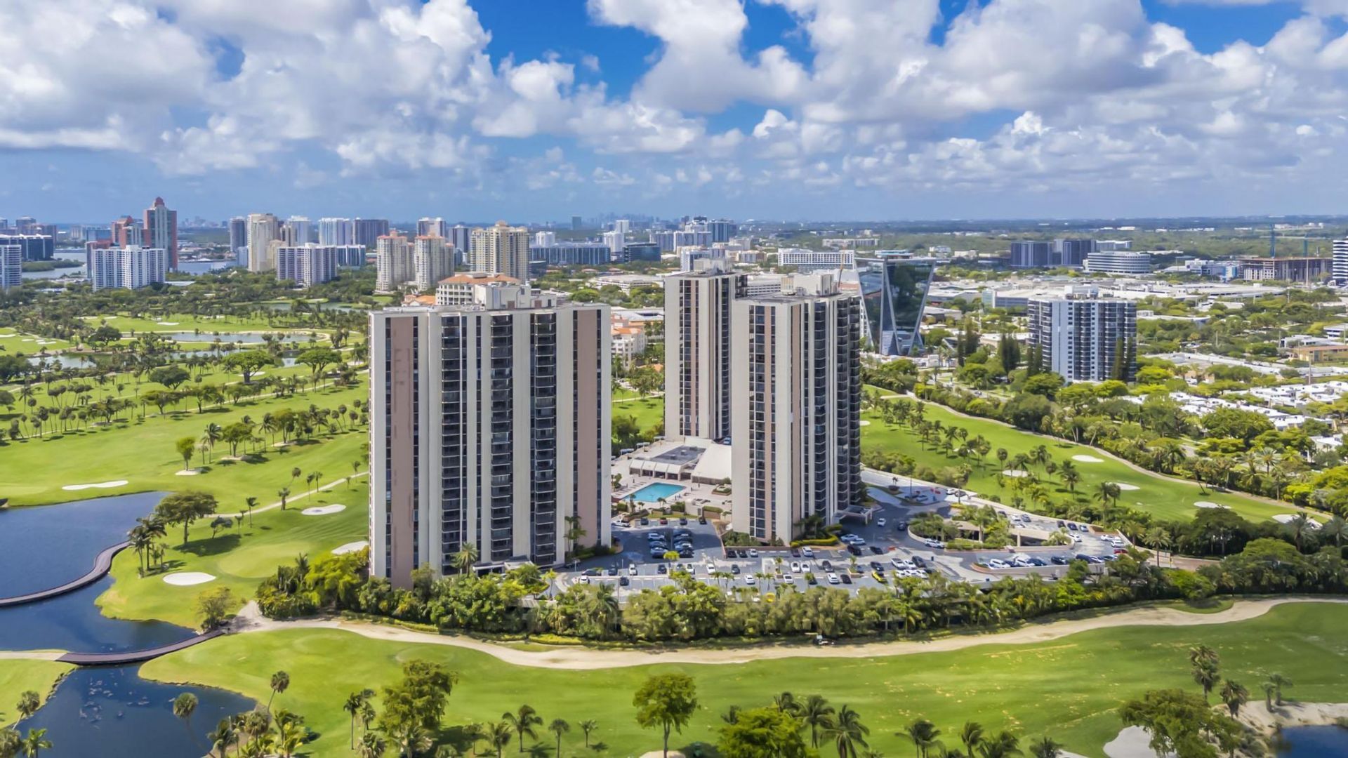 20335 W Country Club, Unit 1901, Aventura, FL 33180 Photo