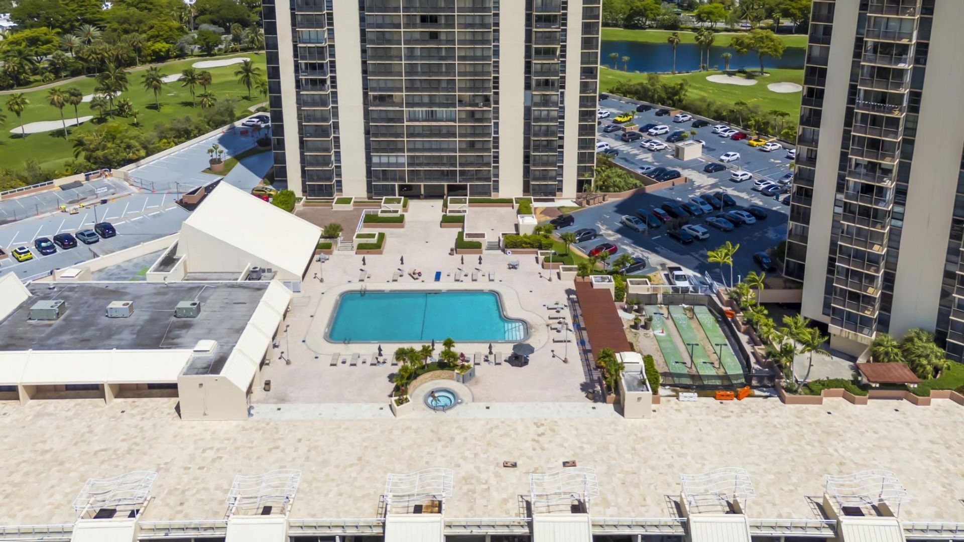 20335 W Country Club, Unit 1901, Aventura, FL 33180 Photo